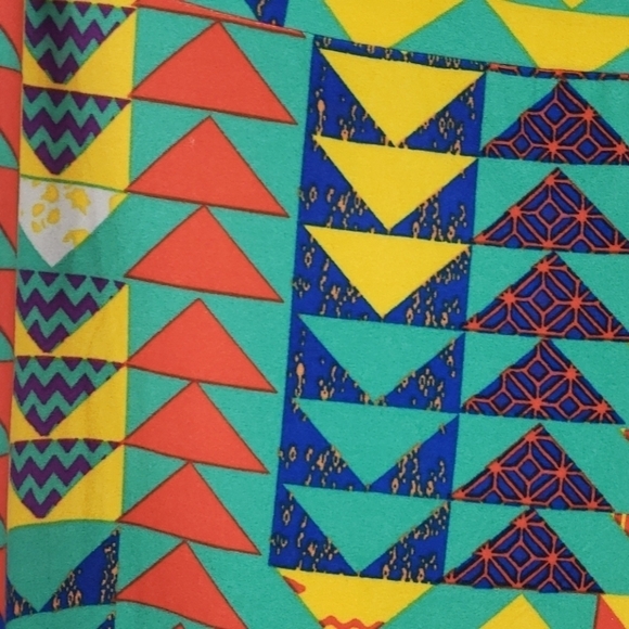 LULAROE Stretch Lounge Tall & Curvy Leggings Size - Picture 2 of 9